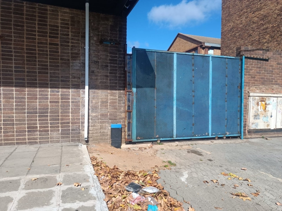 To Let commercial Property for Rent in Klerksdorp North West